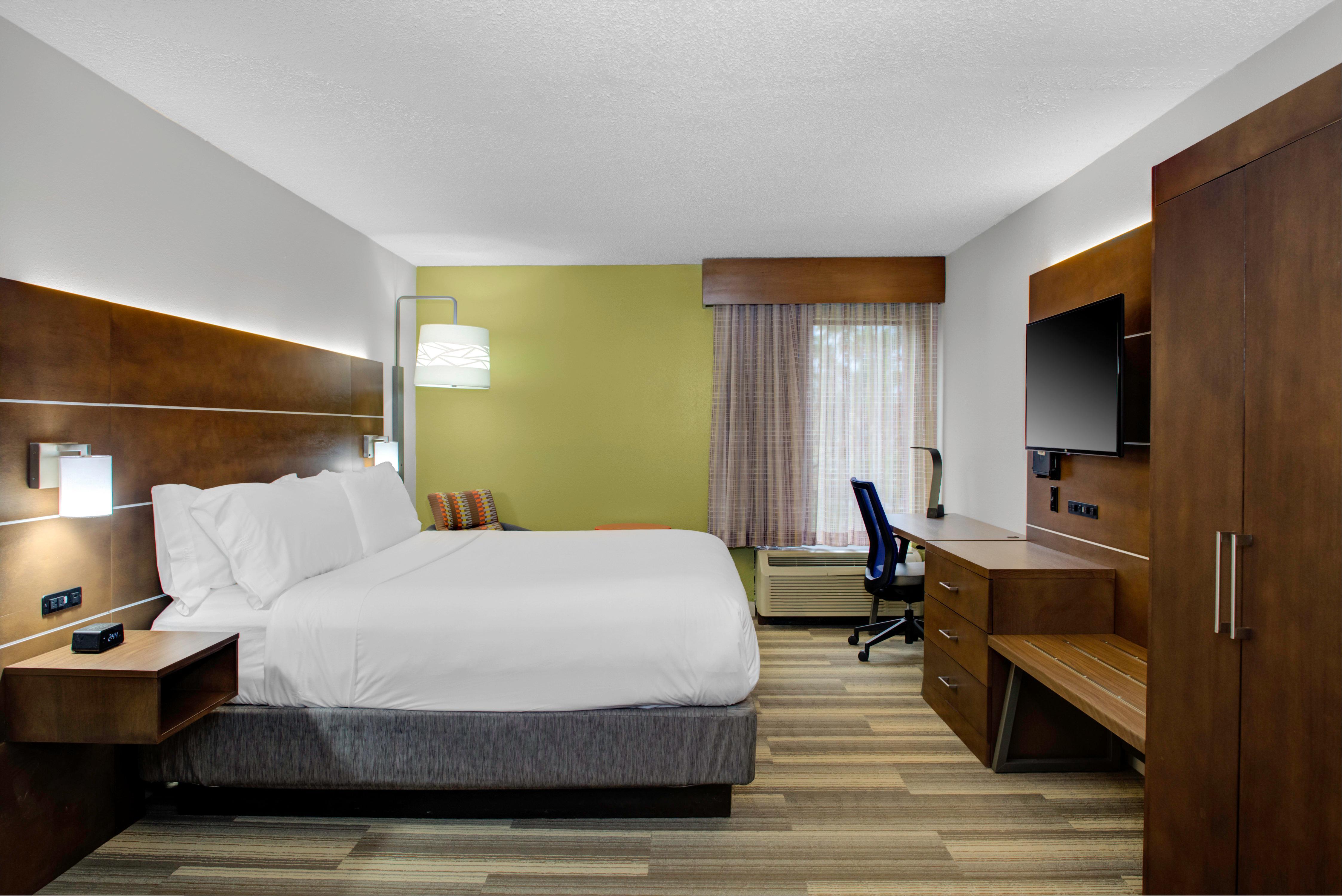 Holiday Inn Express - Chester By Ihg Экстерьер фото