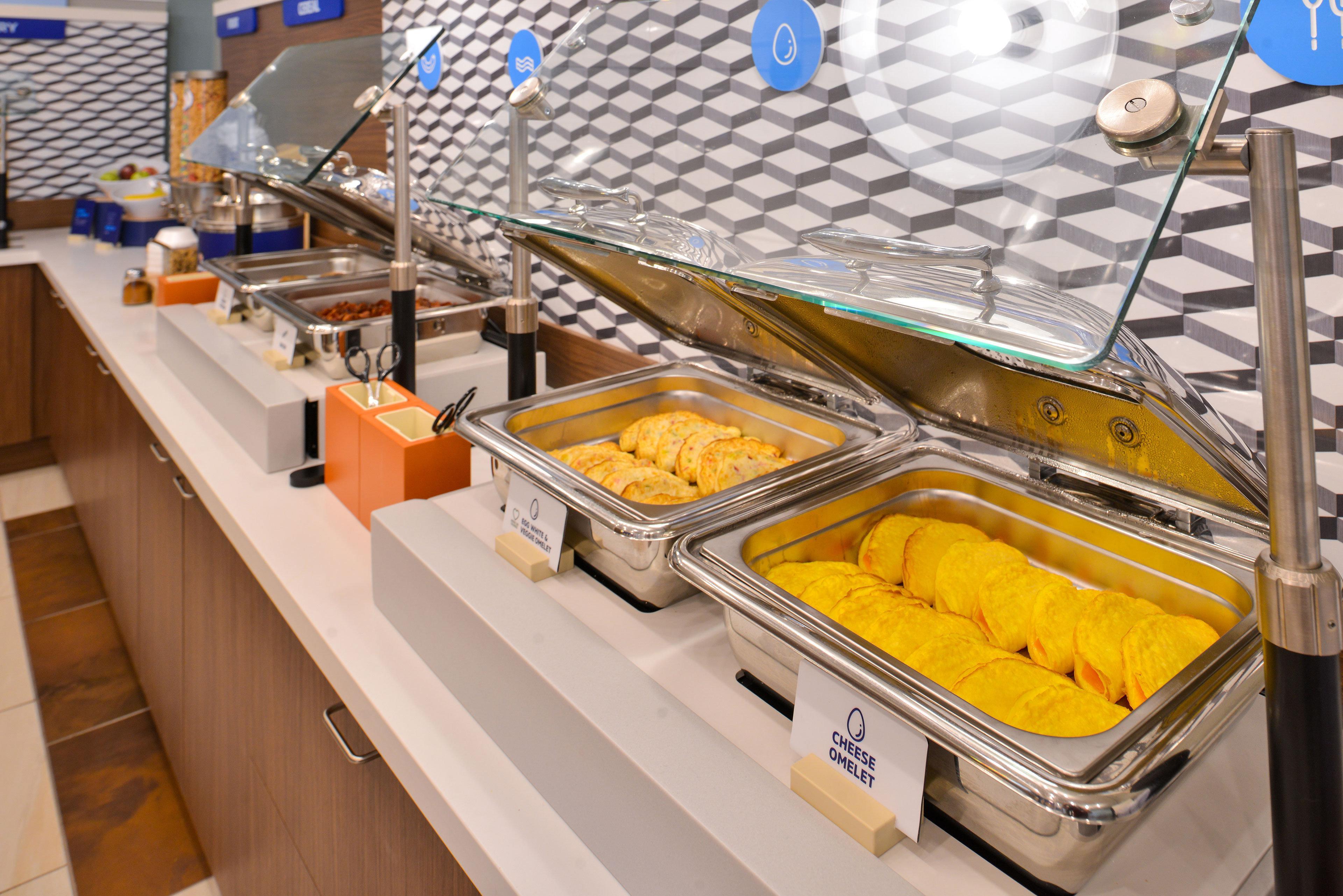 Holiday Inn Express - Chester By Ihg Экстерьер фото