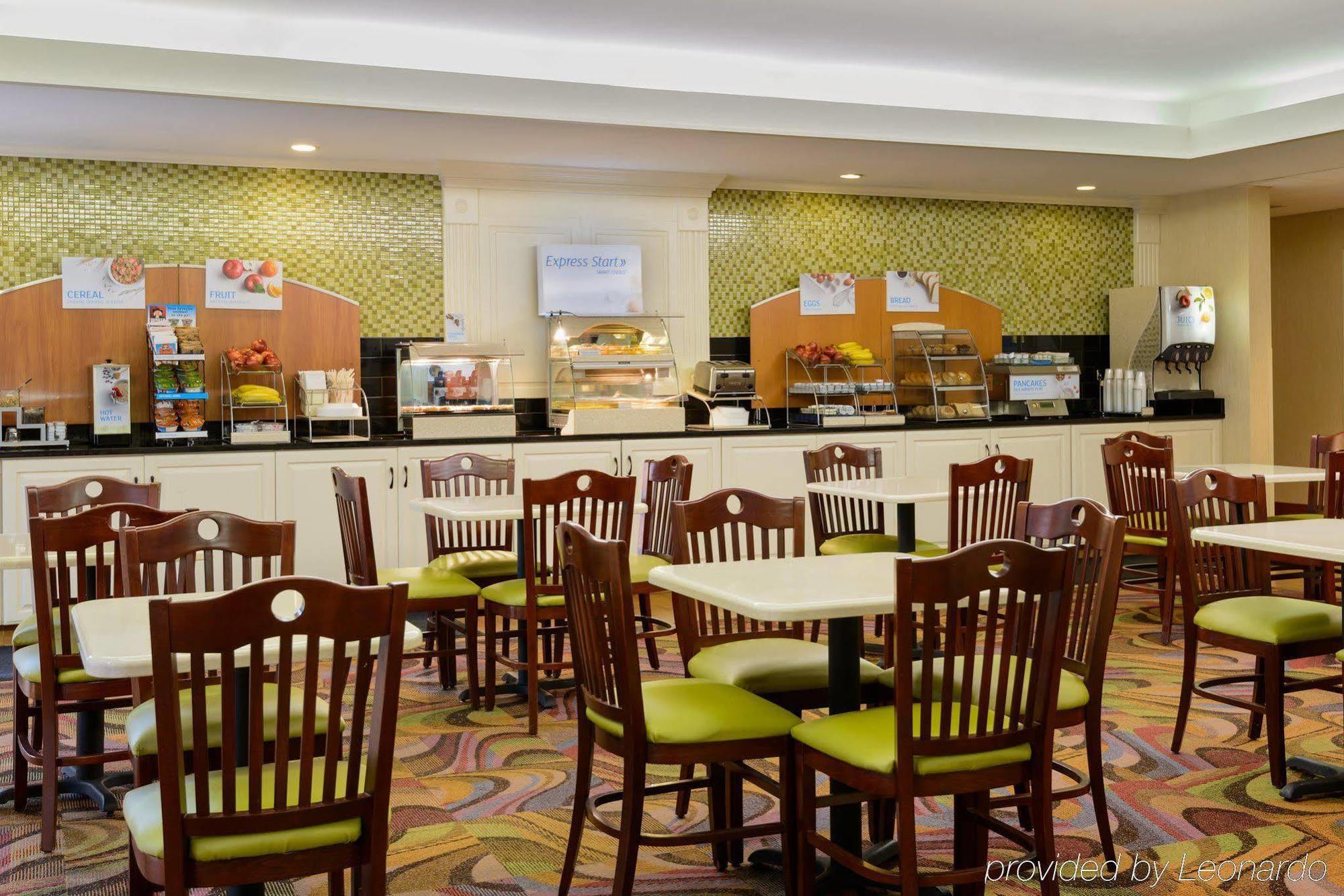 Holiday Inn Express - Chester, An Ihg Hotel Экстерьер фото